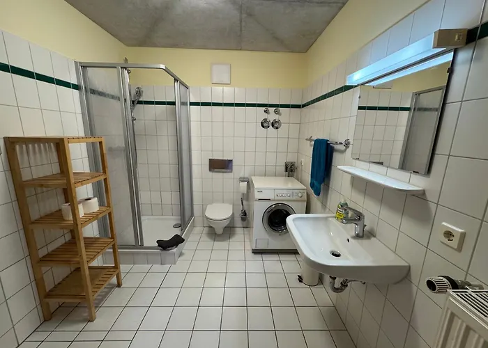 Am Theater * Weimar (Thuringia)