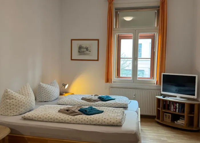 Am Theater * Weimar (Thuringia)